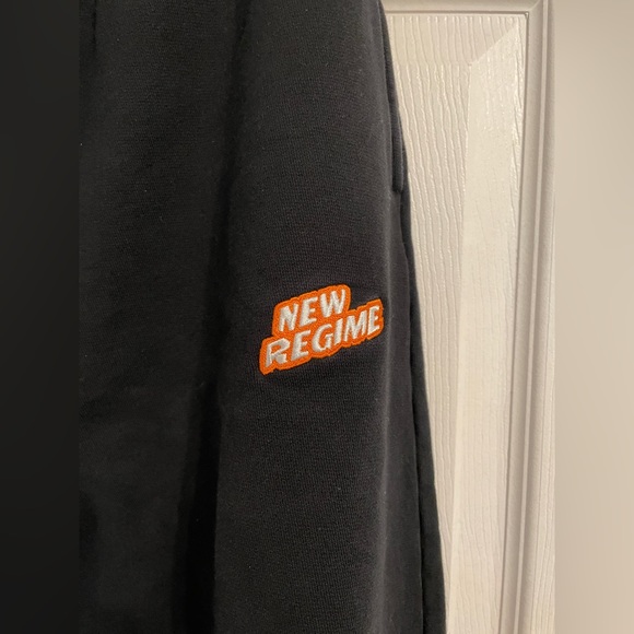 ATELIER NEW REGIME SWEAT PANTS - Picture 3 of 8